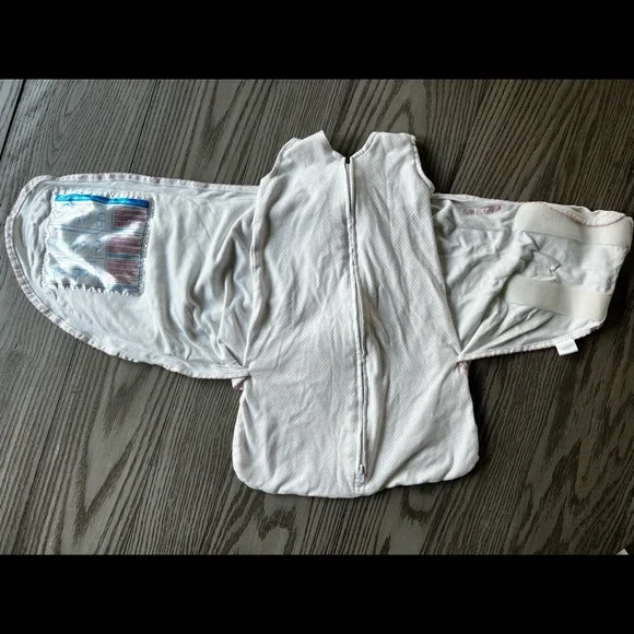 2 Halo Sleepsack Swaddles - Picture 3 of 3